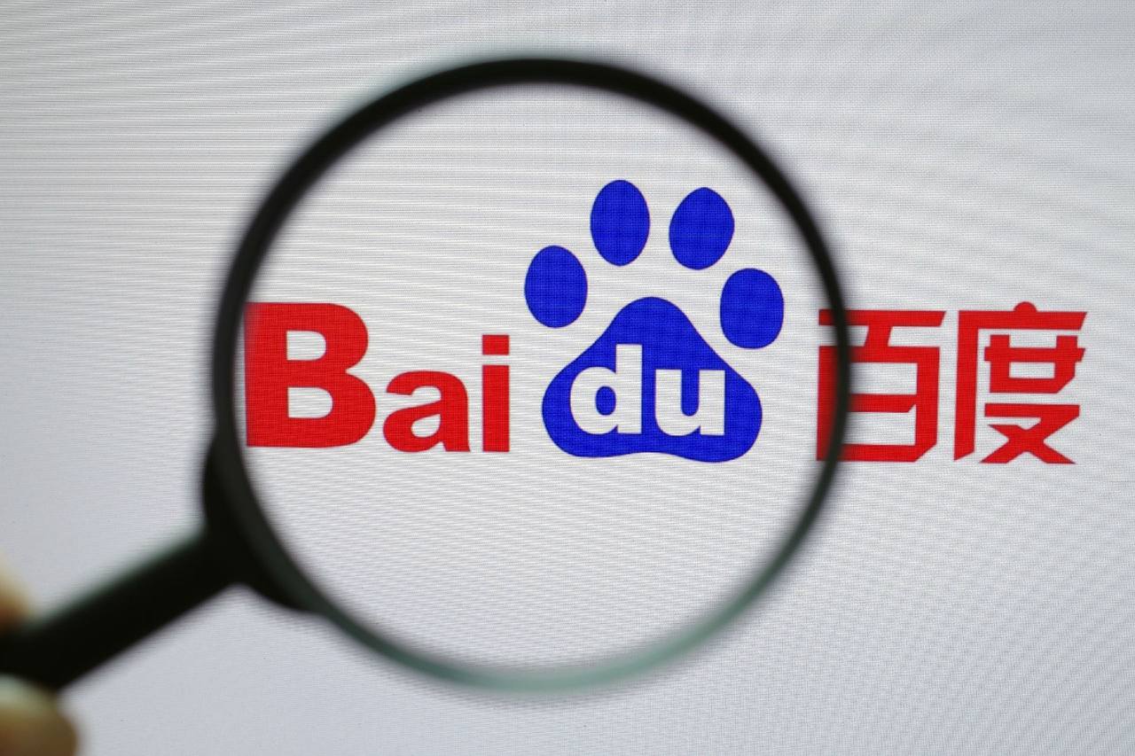 校方称人轮流睡张床最公平